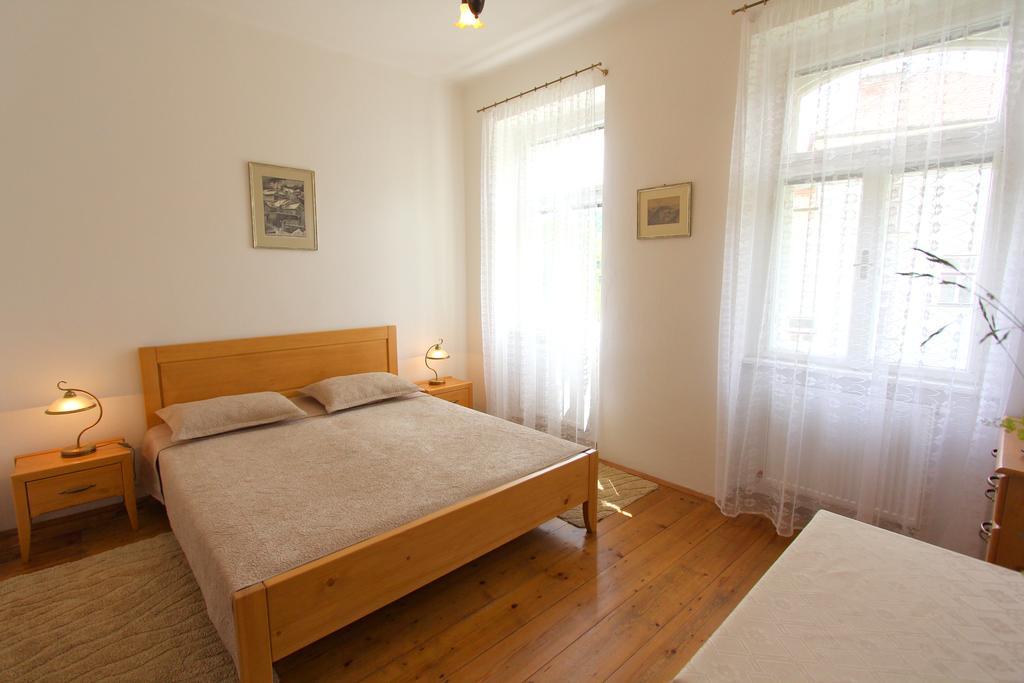 Penzion Jelen Vranov nad Dyjí Habitación foto